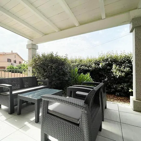 Pgs Immobiliare Srls Casa Valori 02 Trilocale Con Terrazza Attrezzata La Maddalena *