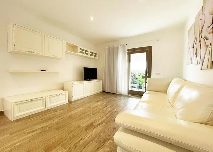 Daire Laureliving Holiday Home Casa Valori 02 La Maddalena (Sassari)
