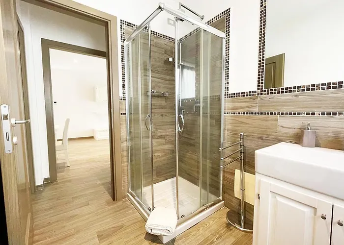 Laureliving Holiday Home Casa Valori 02 Daire La Maddalena (Sassari)