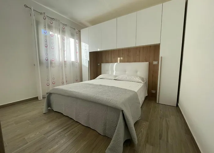 Apartamento Laureliving Holiday Home Casa Valori 02 La Maddalena (Sassari)